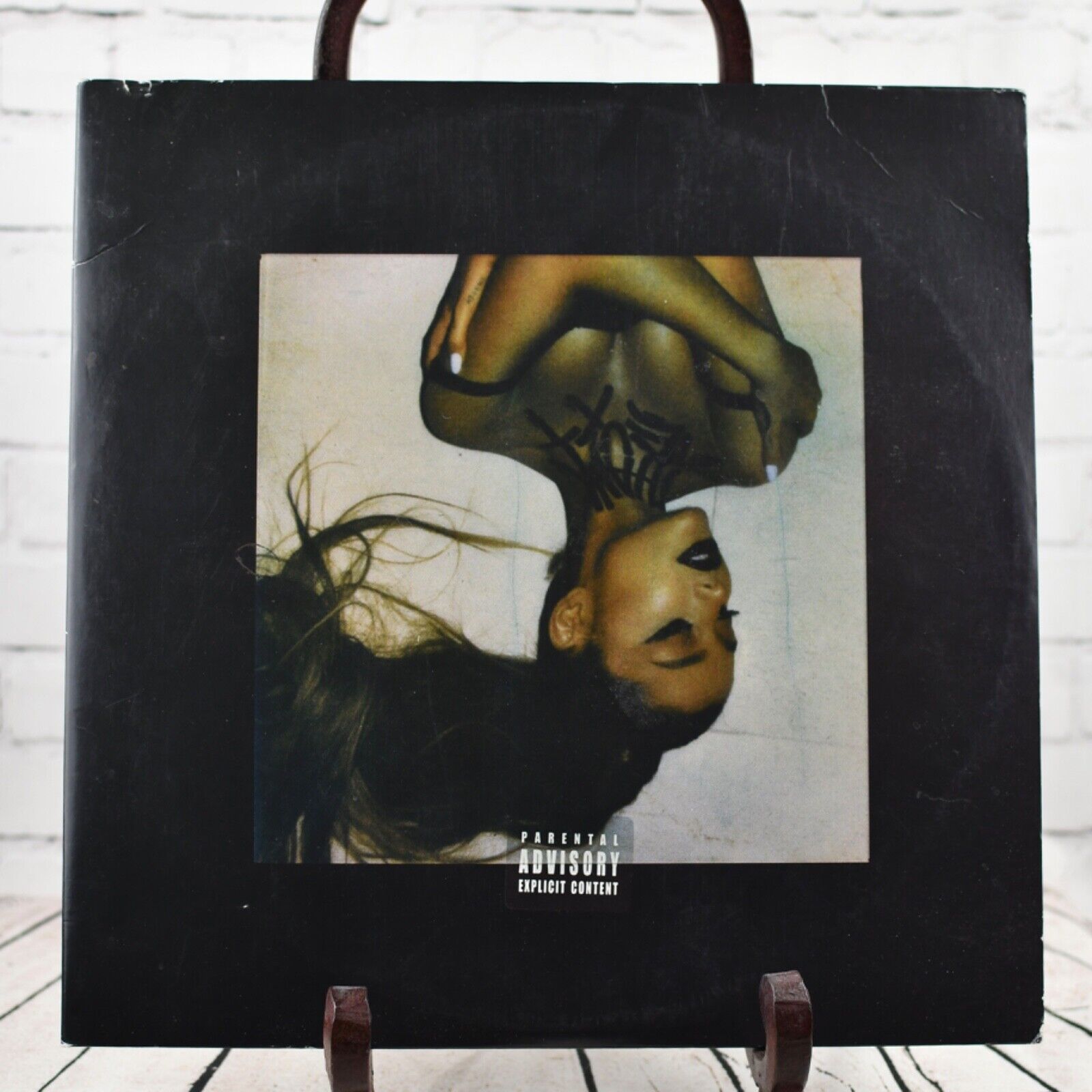 Ariana Grande – Thank U, Next, 2x12