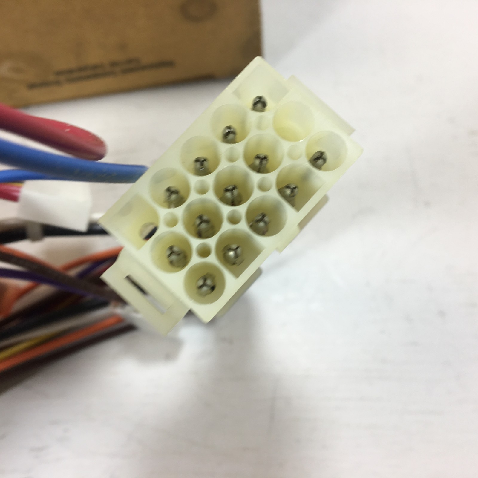 CARRIER, BRYANT, PAYNE FURNACE CONTOL BOARD WIRING HARNESS PN 318843-401 NIB