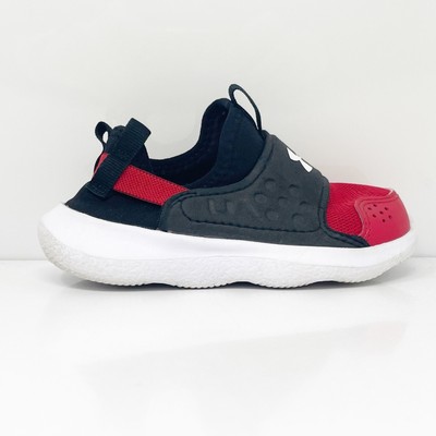 

Черные кроссовки для бега Under Armour Boys Runplay 3024212-600, размер 7K, Черный, Runplay
