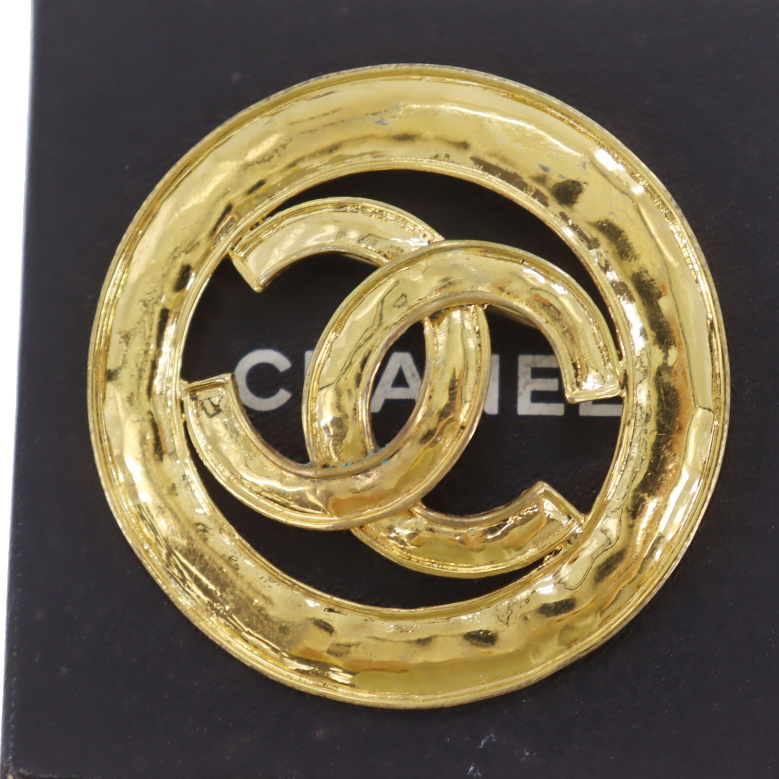 CHANEL CC Logos Circle Used Pin Brooch Gold Plated 94P