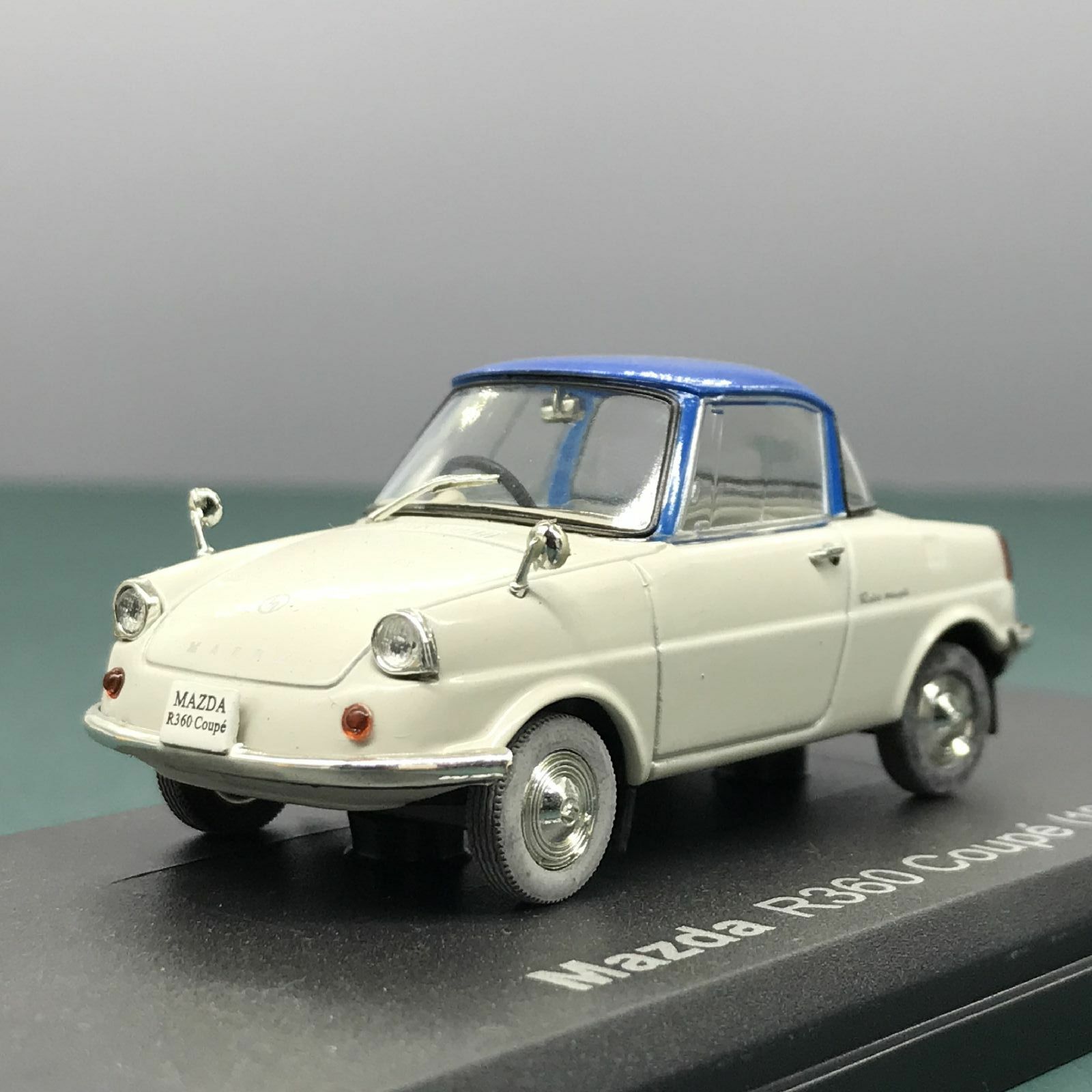 Mazda ミニカー R360 クーペ　希少品 Mini Car Mazda R360 Coupe 1960 1/43 Scale Box Display