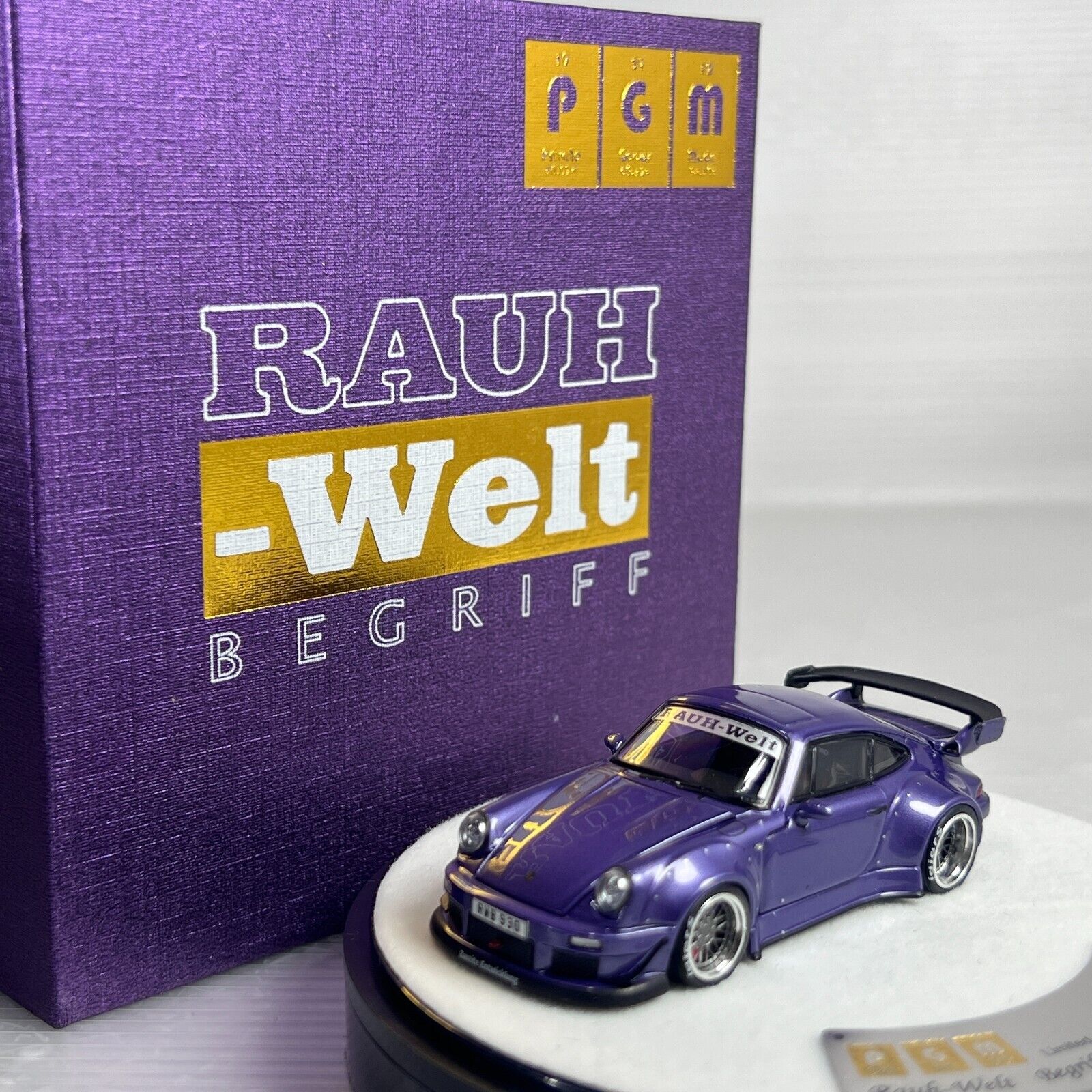 1/64 PGM Porsche RWB 911 930 Violet Purple Luxury Version 1/64 PGM Porsche RWB 911 930 Violet Purple Luxury Version