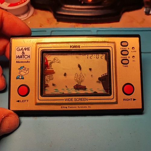 Bandai Electronics PENGO LCD game watch by Sega GD handheld Bandai Electronics PENGO LCD game watch by Sega GD handheld
