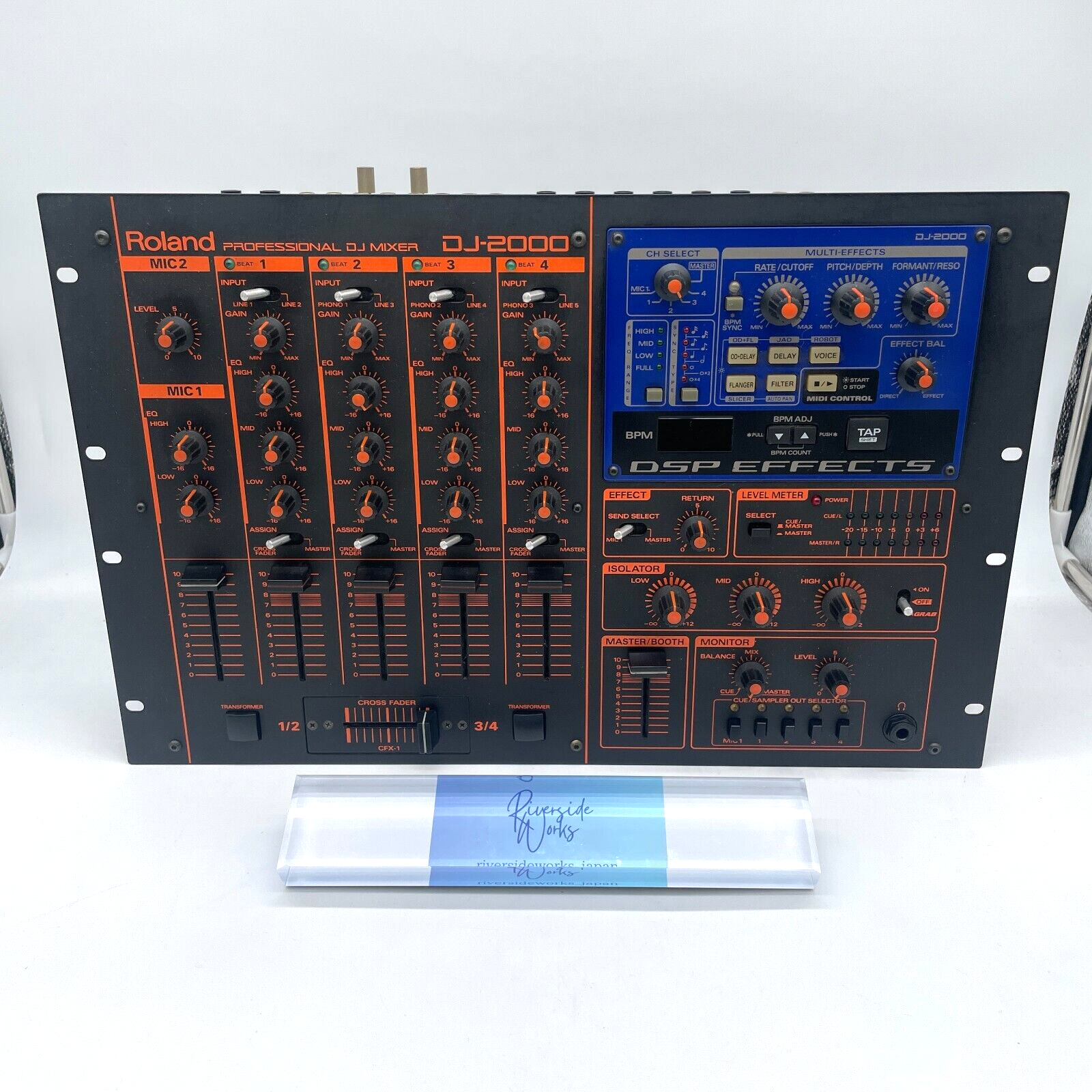 ROLAND DJ-2000 PROFESSIONAL DJ MIXER
