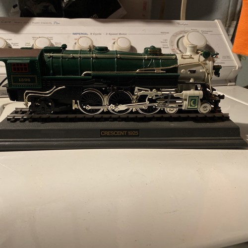 Crescent Train 1925 電話機 Vintage Crescent 1925 Locomotive Train Telephone Novelty