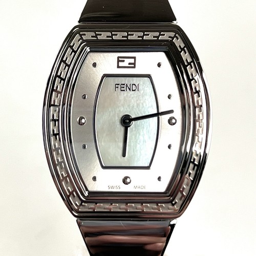 特別価格！Fendi My Way Tonneau White F101400602 特別価格！Fendi My Way Tonneau White F101400602 腕時計