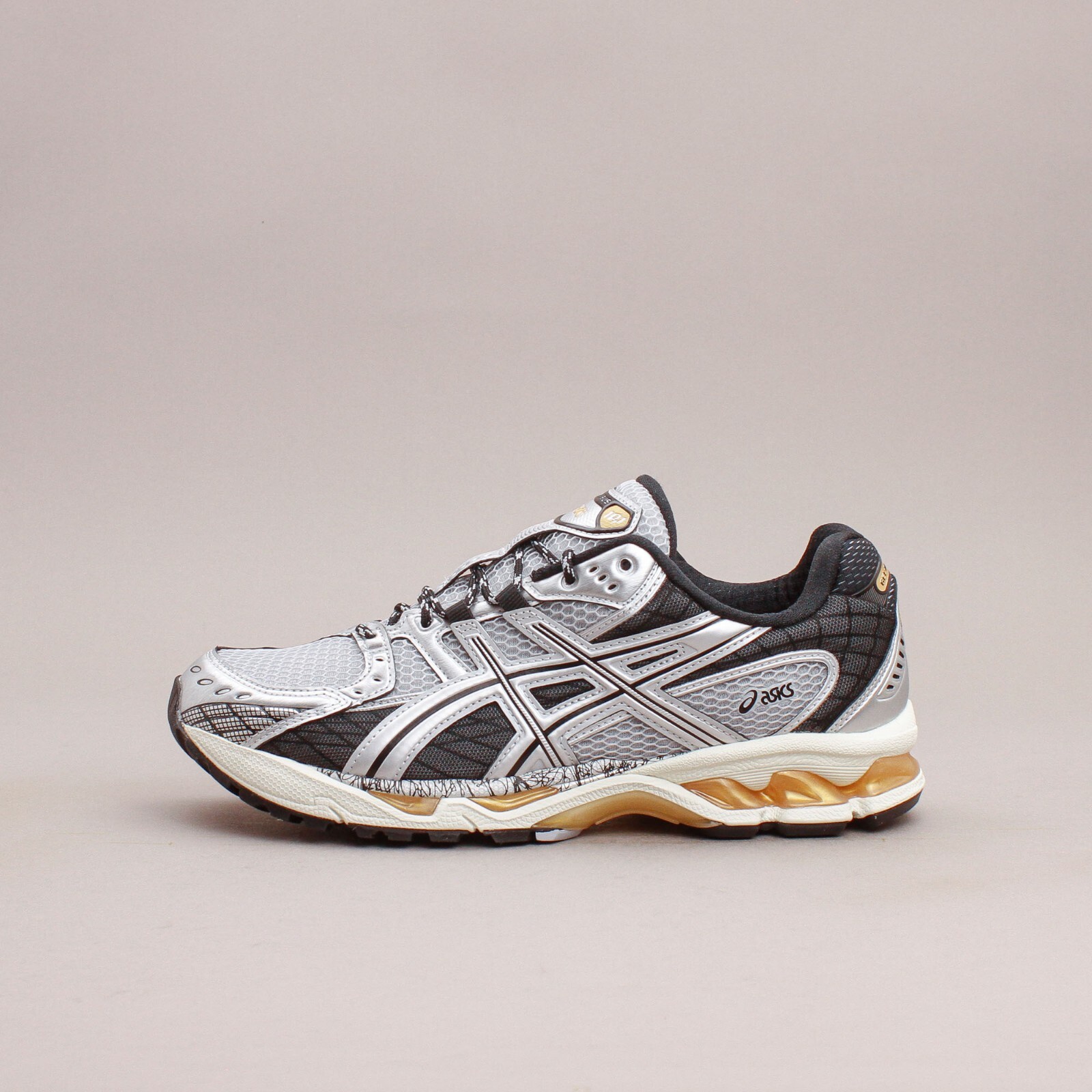 靴 asics Gel-Nimbus10.1 Piedmont Greysilver Asics Sportstyle Gel-Nimbus 10.1 Piedmont Grey Silver