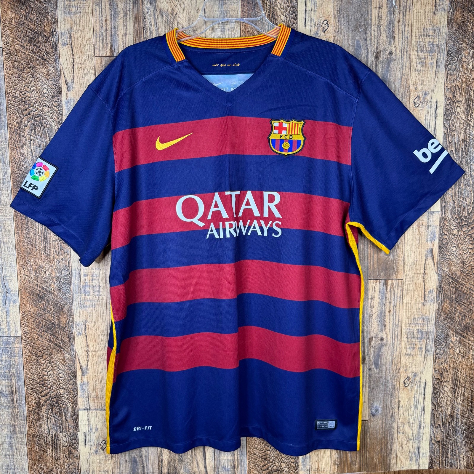 FC Barcelona 2015-16 Home Soccer Jersey Nike 658794-422