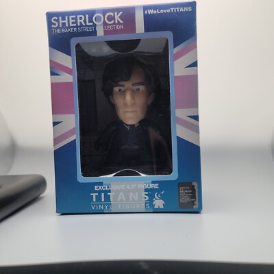 Titans 4.5'' Exclusive Sherlock Benedict Cumberbatch Vinyl Figure Nerd Block