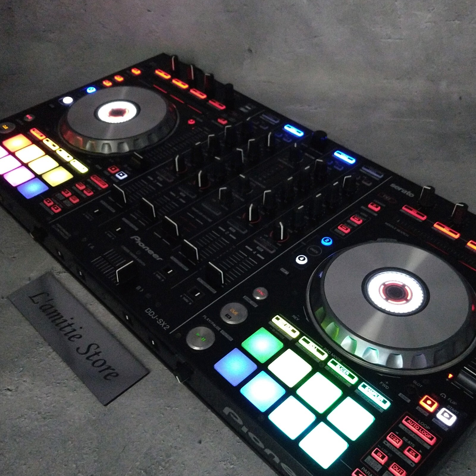 Pioneer DDJ-SX2 Pro Digital DJ Controller Serato 4-Channel Pioneer DDJ-SX2 Pro Digital DJ Controller Serato 4-Channel