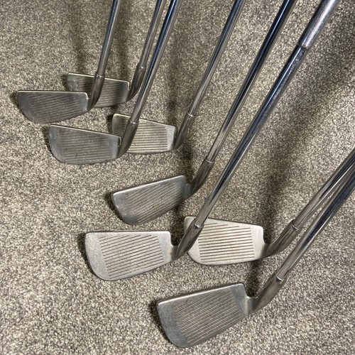 Lynx Parallax Iron Set Golf Clubs 3,5,6,7,8,9 Pitch Wedge & Sand Wedge RH Vtg