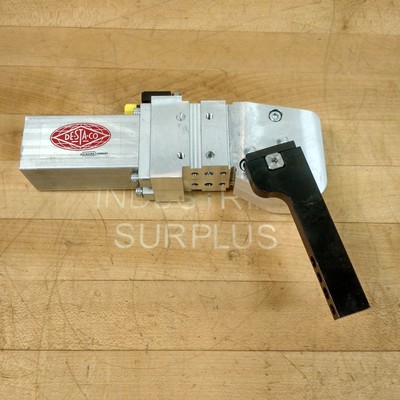 Destaco 82L3N-212C8030 Pneumatic Power Clamp, With Handle - NEW