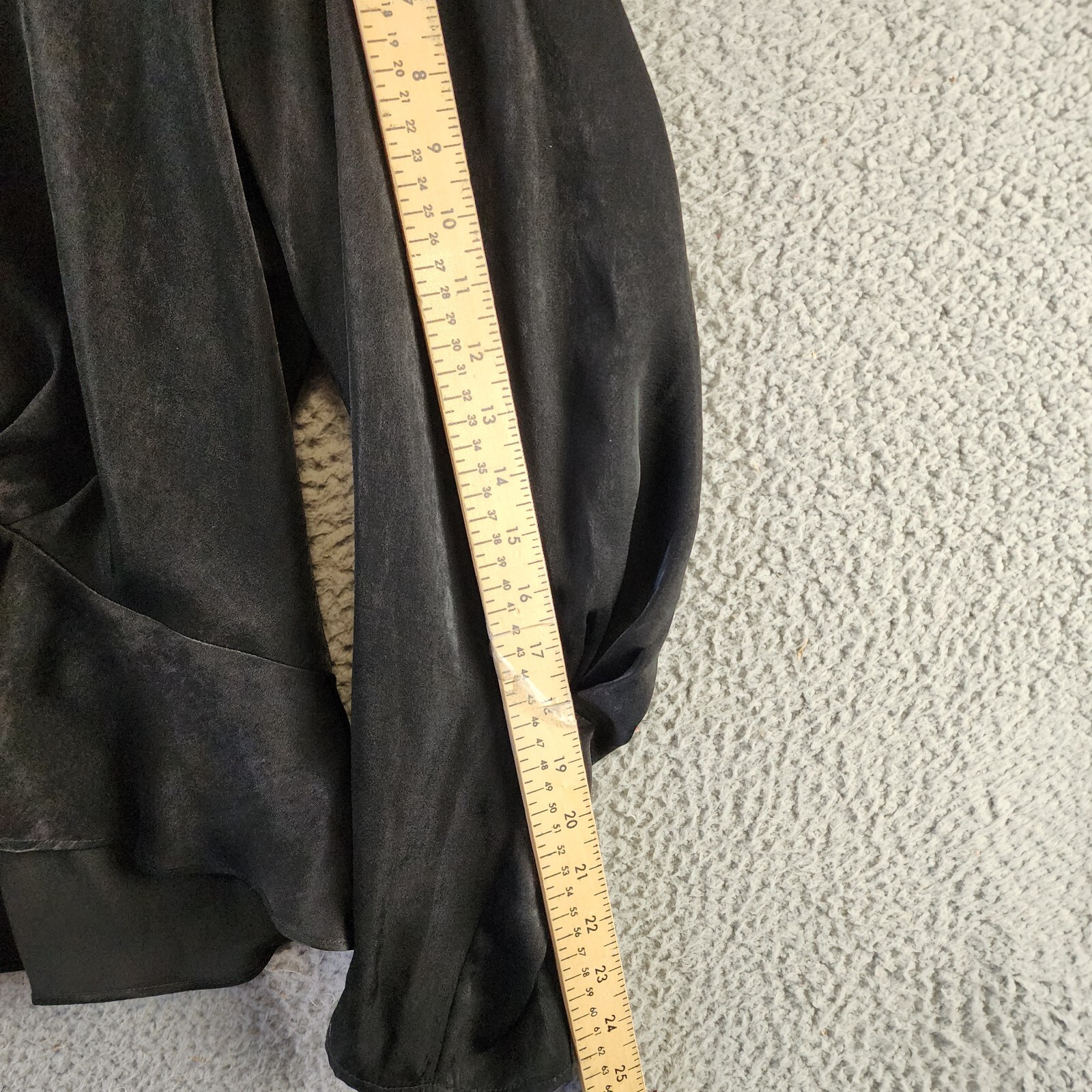 DKNY Surplice V-Neck Shirred Shoulder Peplum Top Women's XL Black Long Sleeve - Picture 9 of 15