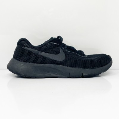 

Nike Boys Tanjun 818382-001 Черные кроссовки для бега Размер 11.5C, Черный, Tanjun