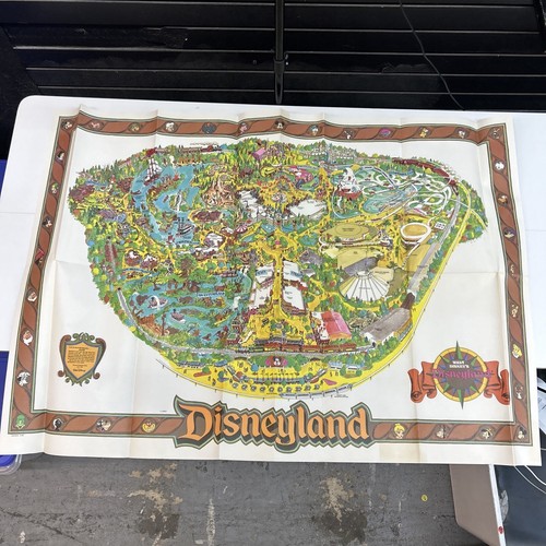 ディズニーランド　レトロ　地図　ビッグパークマップ　１９８０年頃？【me04】 Disney-pedia: All About Disney