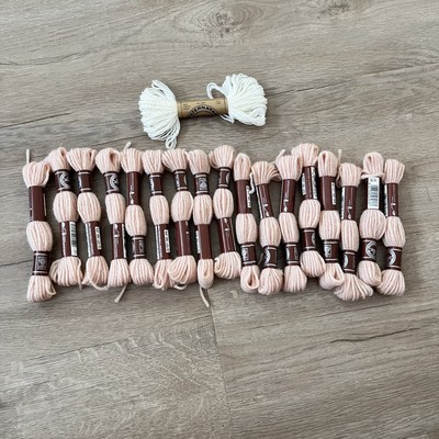 18 PCs Skeins DMC Laine Colbert Tapestry Needlepoint Virgin Wool Yarn Mothproof