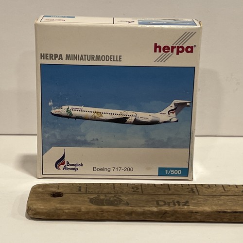バンコクエアウェイズ 4機 B717-200 A320 herpa 1/500 バンコクエアウェイズ 4機 B717-200 A320 herpa 1/500 - メルカリ