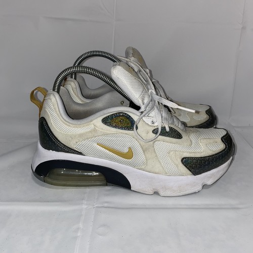 nike 200 white junior