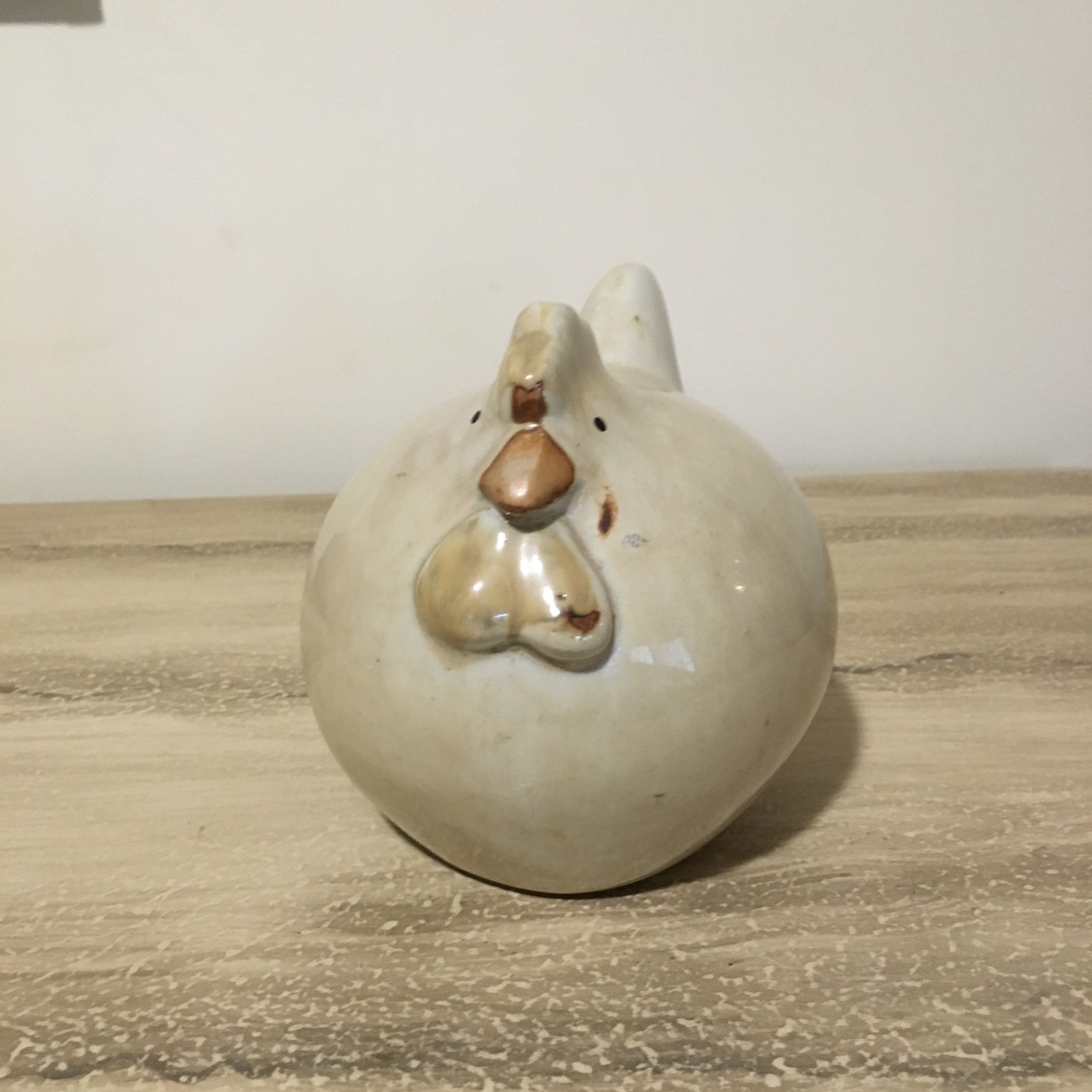 Medium Chubby Chicken Hen Bird Figurine Cream Beige Brown Farmhouse Rustic Decor