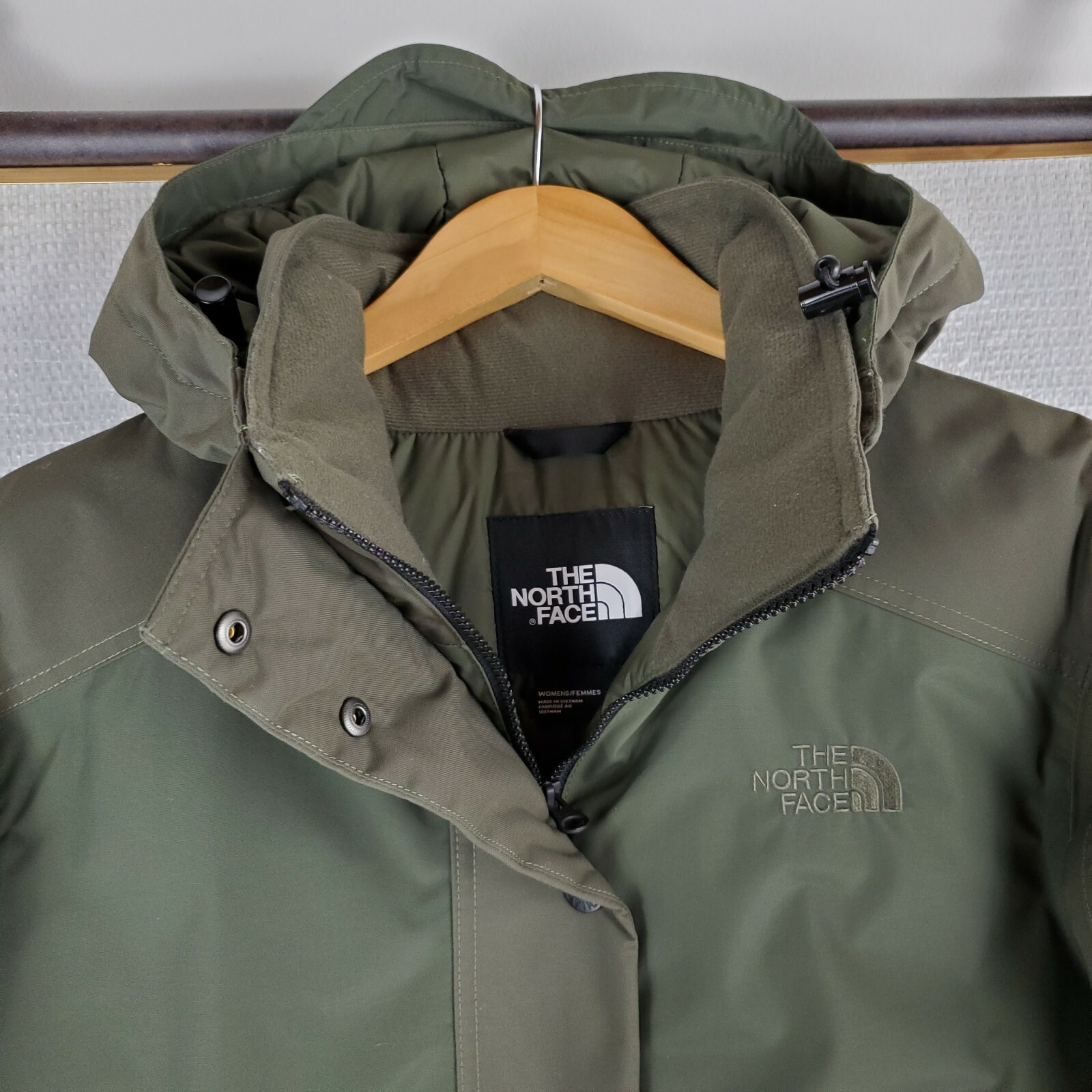 Pre-owned The North Face North Face 550 Womens Size Medium Down Filled Waterproof Jacket $279 Hooded In Green
