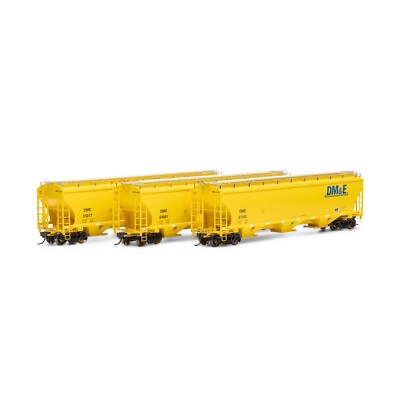 HO Scale Athearn G97142 DM&E Trinity 3-Bay Covered Hopper Set #2