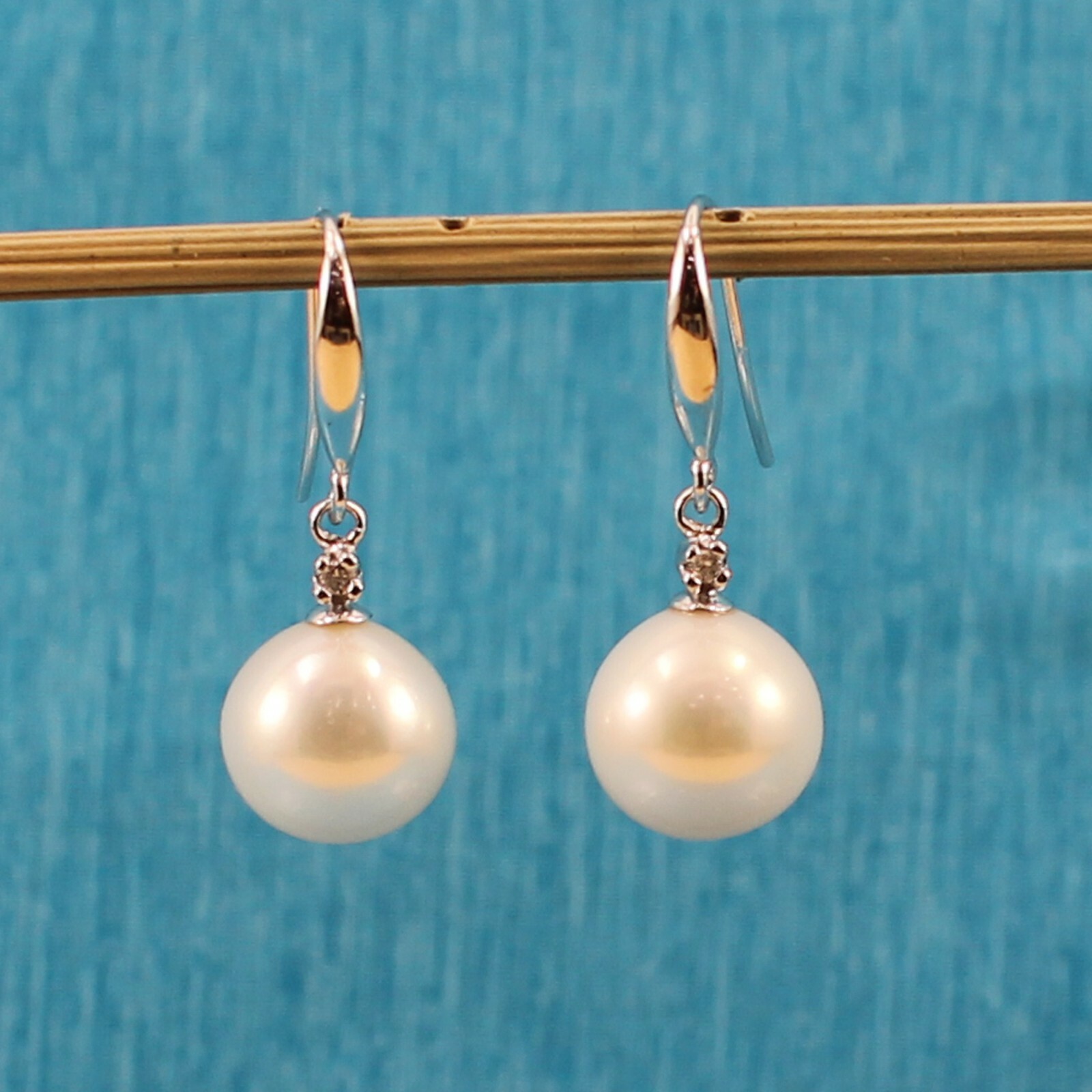 Pre-owned The Pearl Jewelers 14kt White Solid Gold Diamond; Aaa White Cultured Pearl Hook Earrings Tpj In White Cream