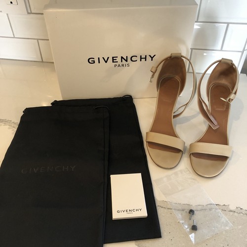 サンダル・ミュール GIVENCHY BE308XE257 Sandals GIVENCHY ジバンシィ サンダル SLIDE FLAT SANDALS BE3004E1UM