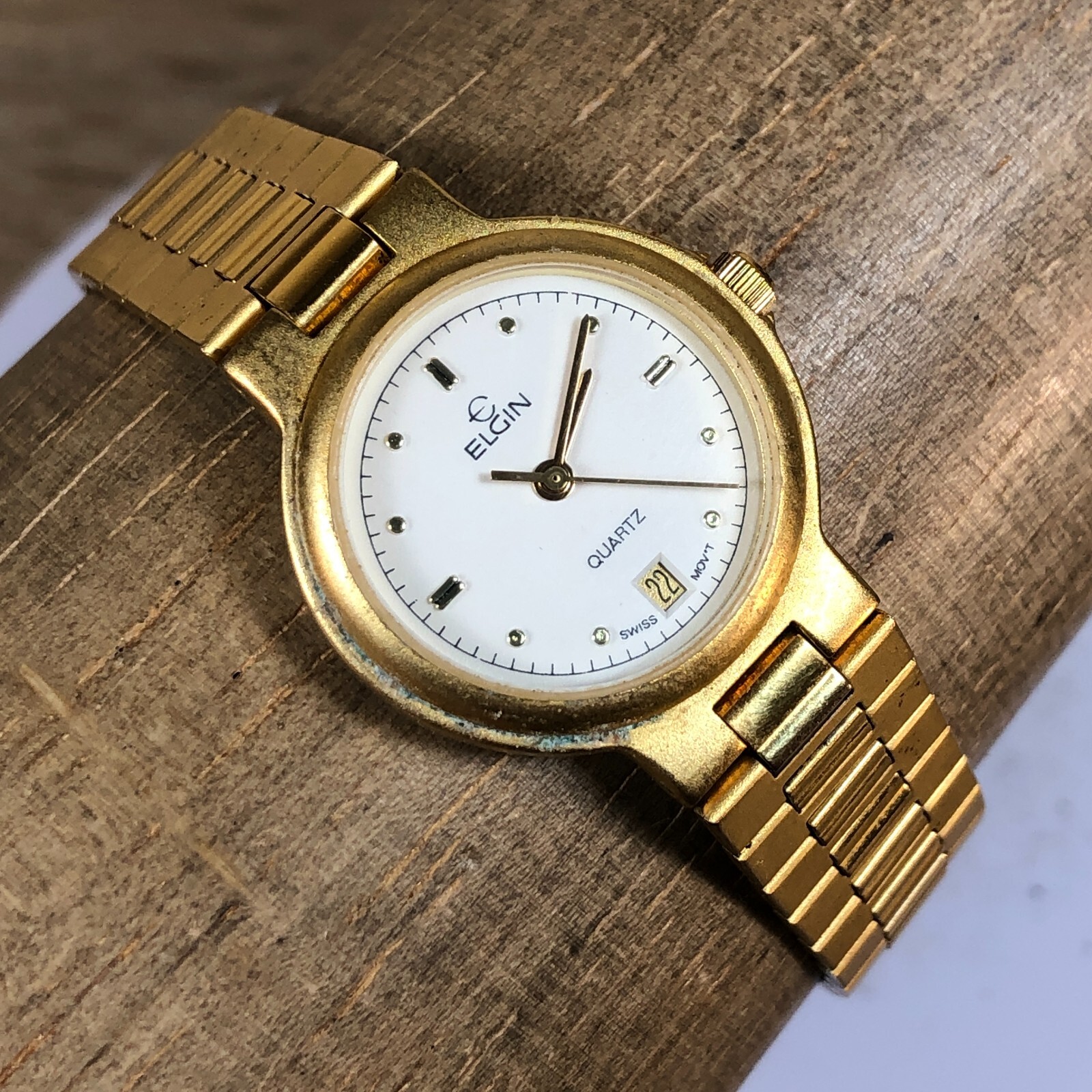 Elgin Women Gold Tone White Dial Date Adjustable Band Quartz