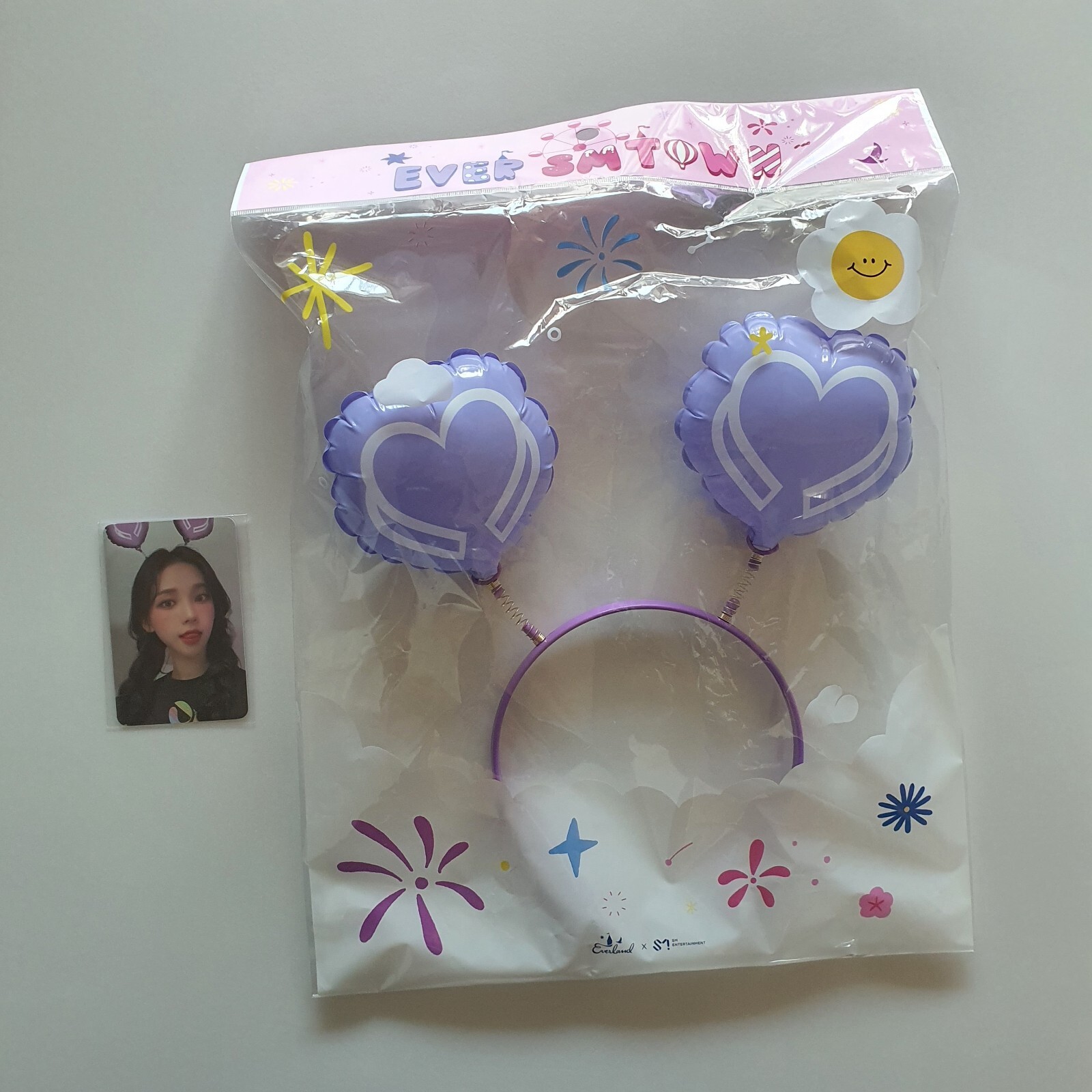 EVERLAND x SMTOWN SEASON.1 - BALLOON HAIRBAND + PHOTOCARD