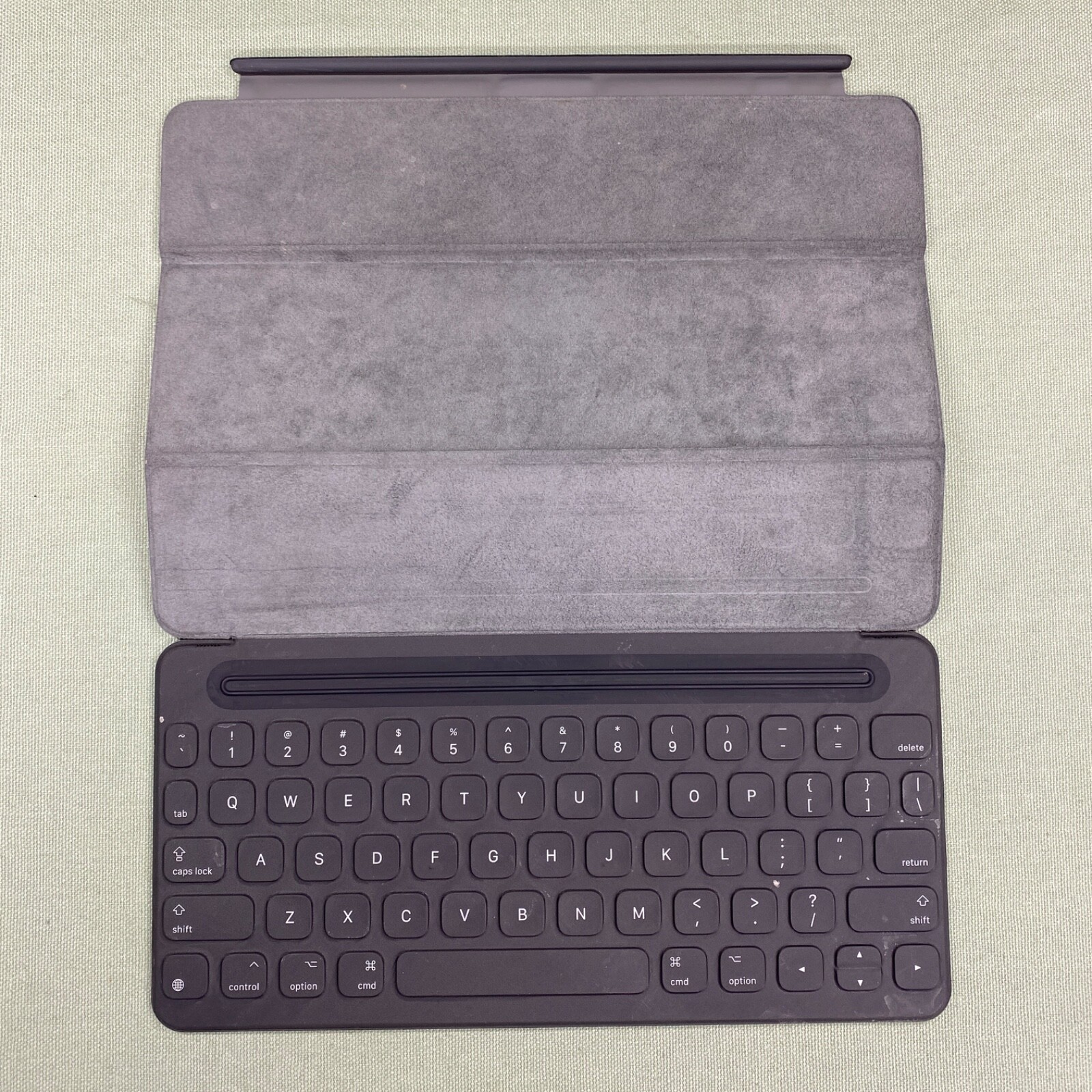 【美品】iPad Pro Smart Keyboard A1772 箱付き iPad Pro Smart Keyboard A1772 MM2L2AM/A - メルカリ