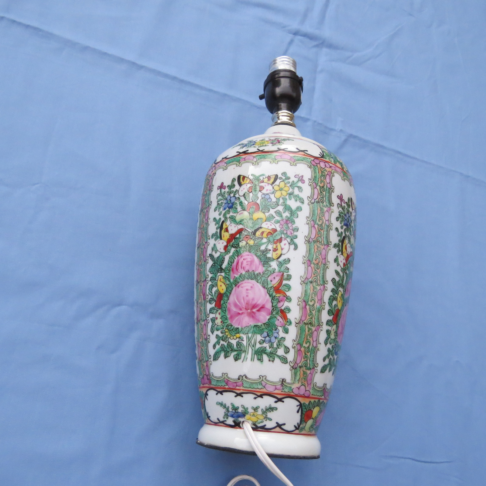 Antique Chinese Famille Rose Hand Painted Porcelain Vase Lamp 5x11