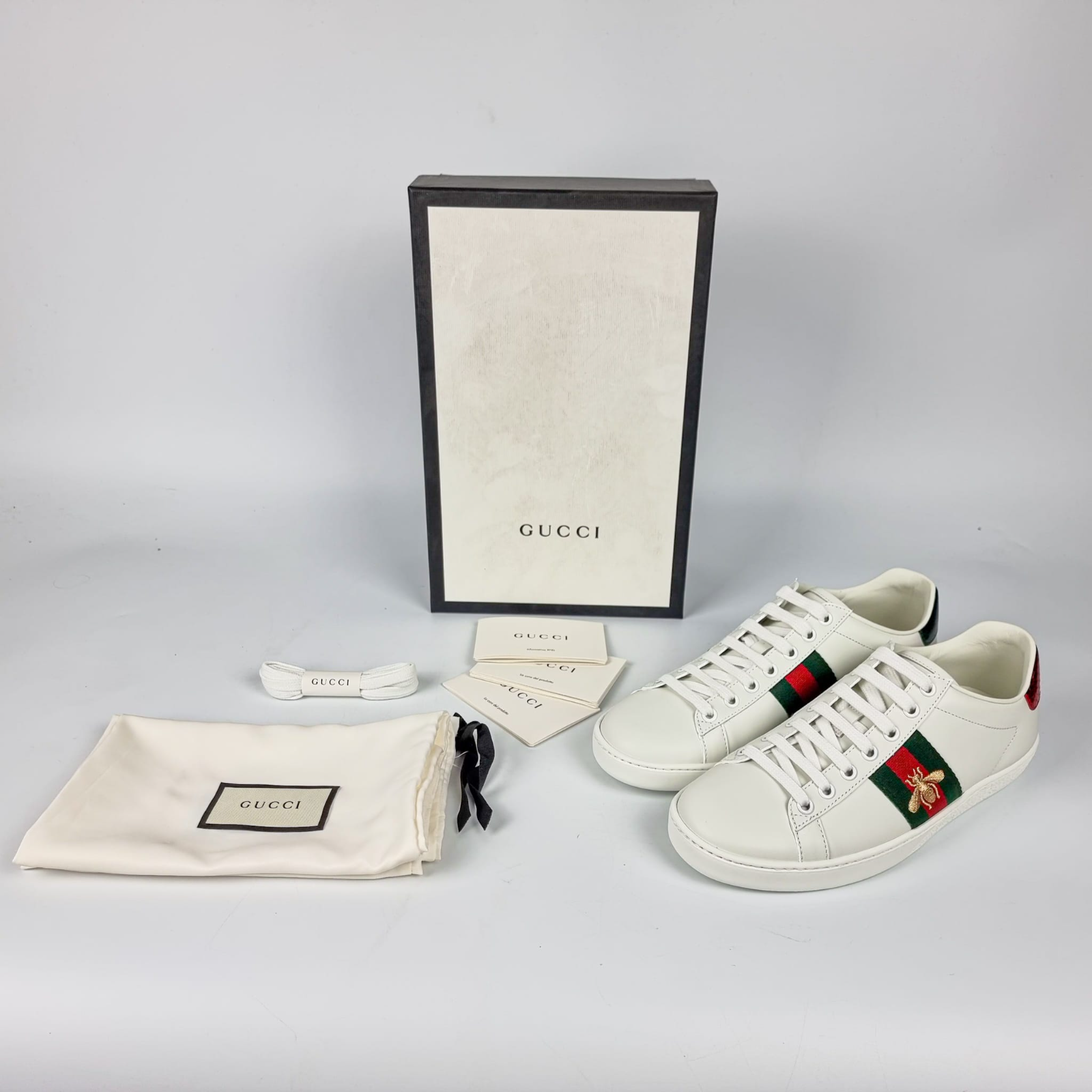 Pre-owned Gucci Ace Bee White Sneakers