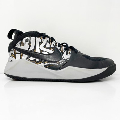 

Nike Boys Team Hustle D 9 CQ3705-001 Черные баскетбольные кроссовки, размер 7 лет, Черный, Team Hustle D 9