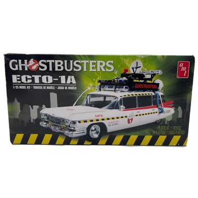 Ghostbusters ECTO-1A 1/25 AMT Model Kit Skill Level 2 Ages 10+ New 2014 Sealed