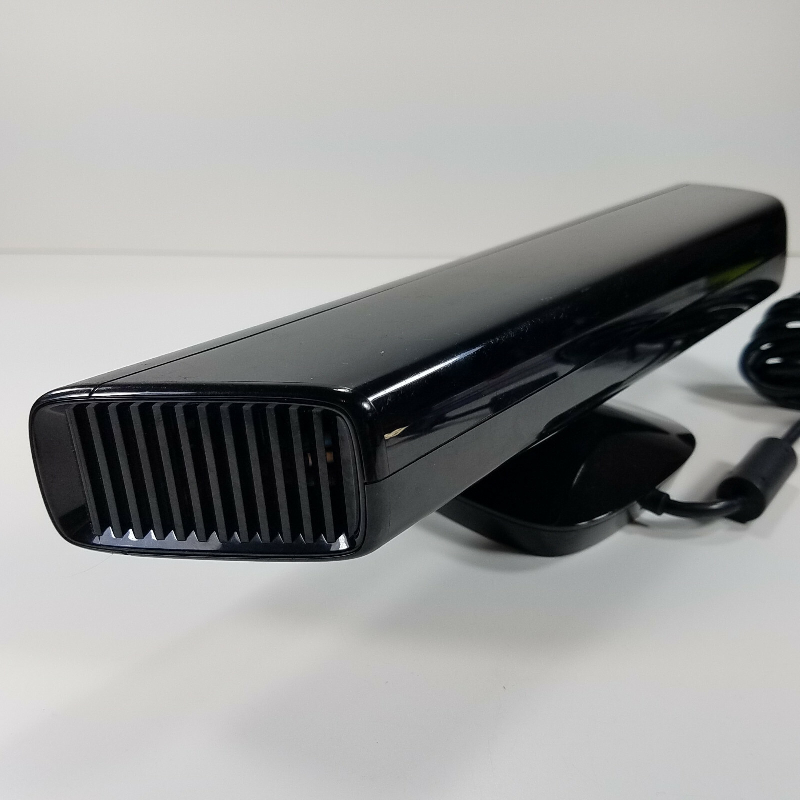 Microsoft Xbox 360 Kinect Sensor Bar + Dance Masters and Dance Central Bundle