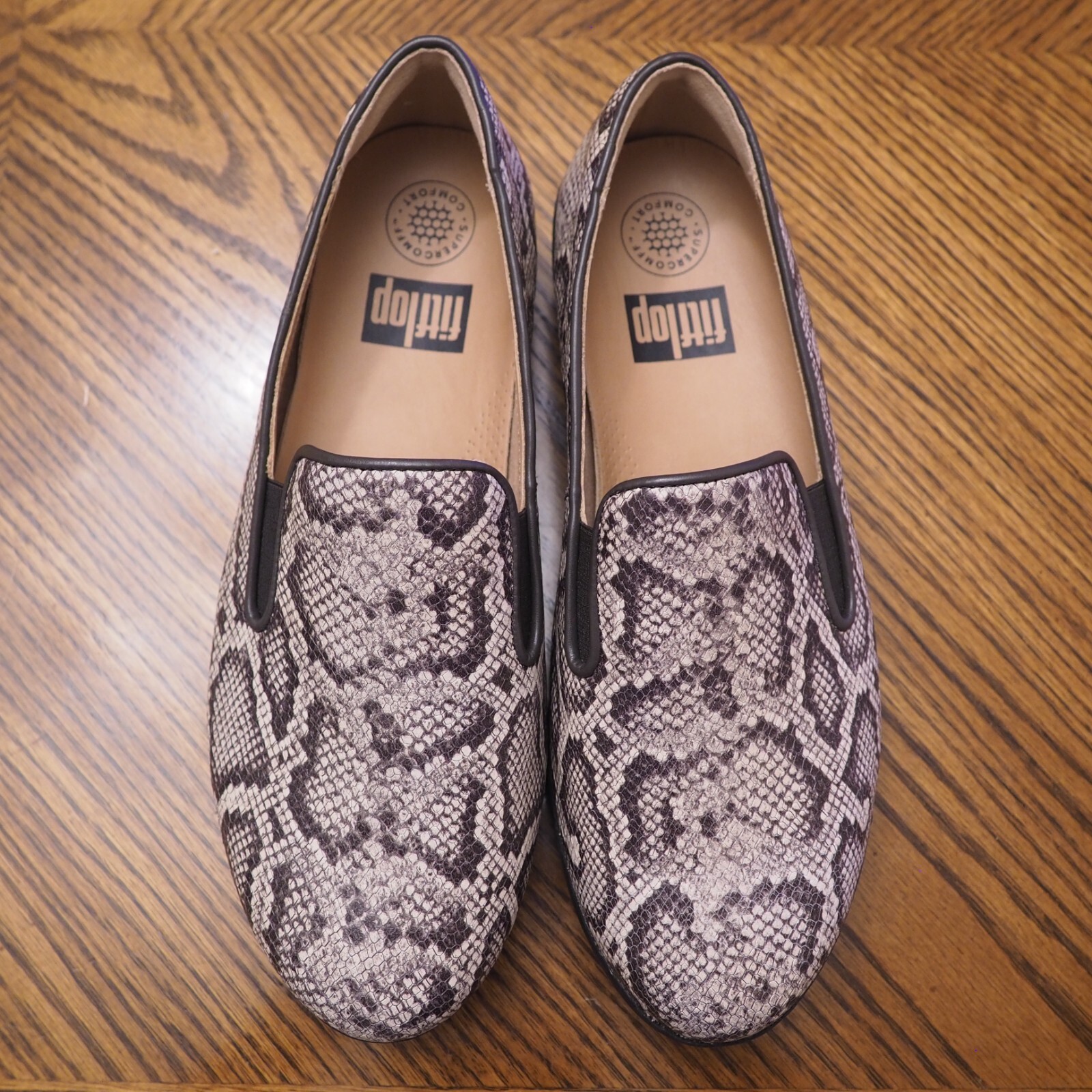 New FITFLOP Superskate Python Print Leather Low Heel Wedge New FITFLOP Superskate Python Print Leather Low Heel Wedge