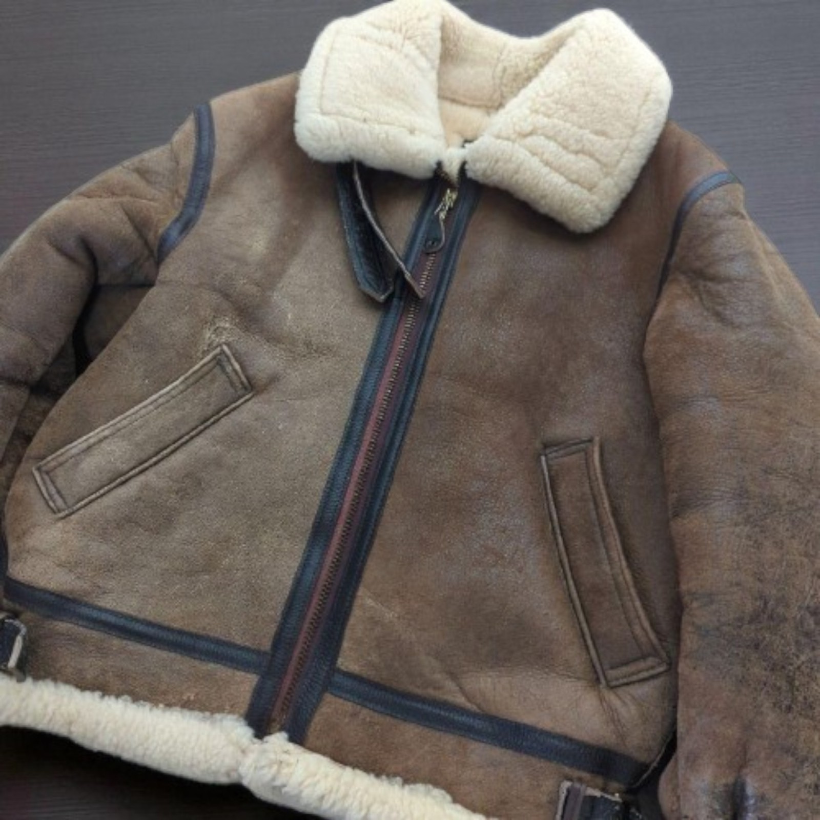 ＡＶＩＲＥＸ　Ｂ－３　３８ AVIREX Type B-3 (B3) Size 38 Flight Mouton Leather Jacket