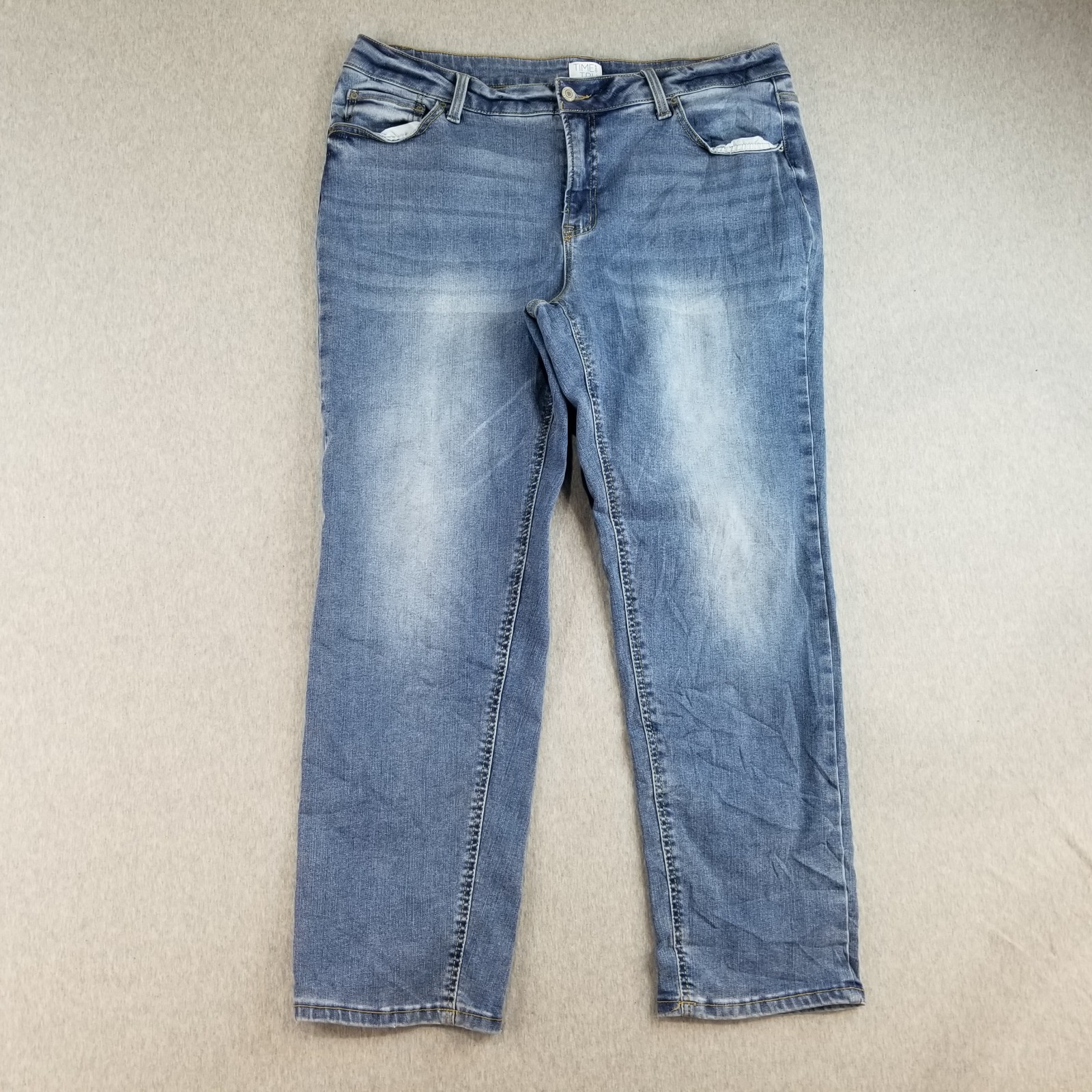 Time and Tru Jeans Women's Sz 18 Med Wash Stretch Mat. Normcore Cute Trendy Nice