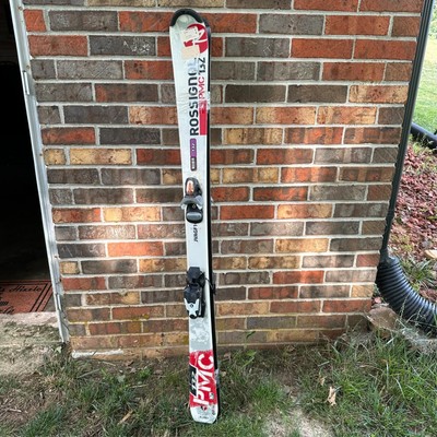Rossignol PMC 132 JVAGF1 youth boys downhill skis with bindings white gray red