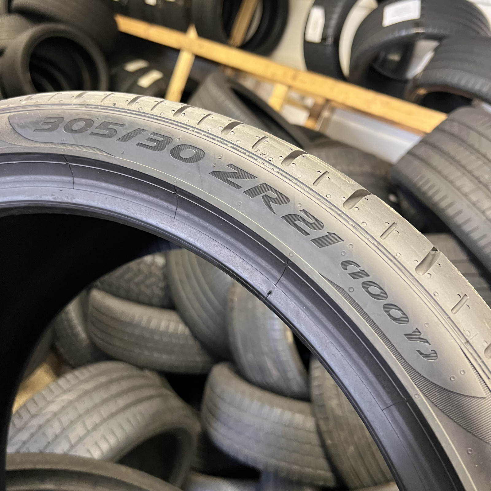 1 Tire Pirelli P Zero PZ4 NA1 305/30ZR21 100Y DOT.1324 8.5/32 | eBay