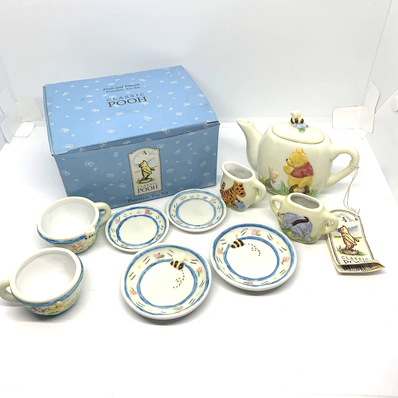 Disney Winnie The Pooh and Friends Classic Pooh Mini Porcelain Tea Set 9-Pc
