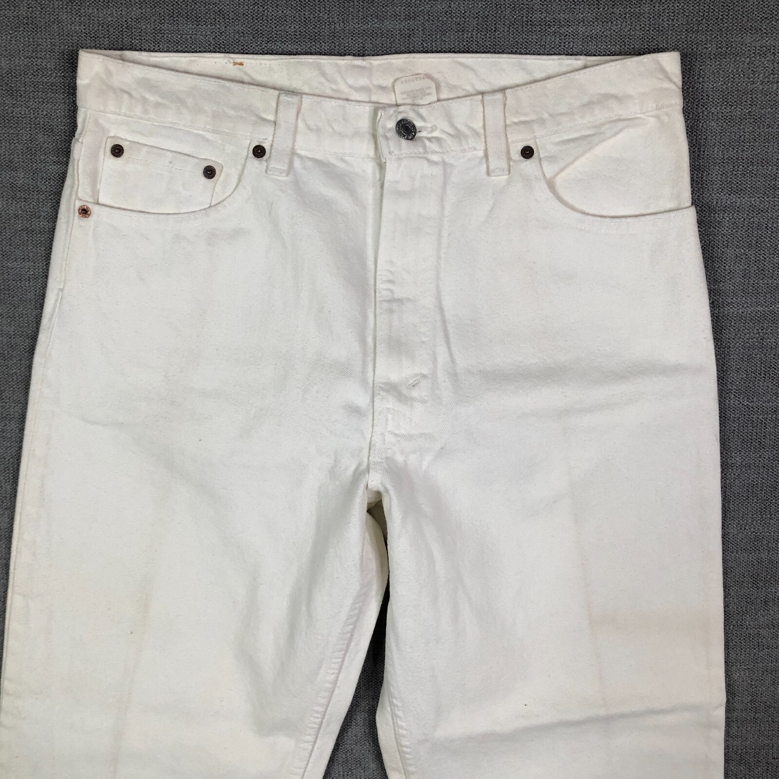 Vintage Deadstock Levi's Jeans Mens 34x28 White 550 USA Made