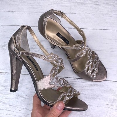Caparros Silver Glitter Sparkle Leather Sandals Heels in Womens Size 7.5