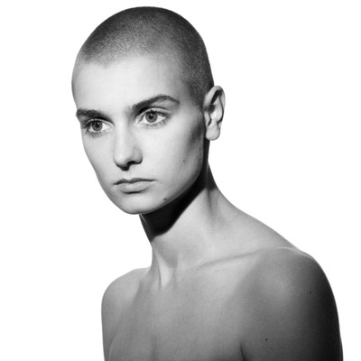 Beautiful SINAED O'CONNOR 5X7 Photo
