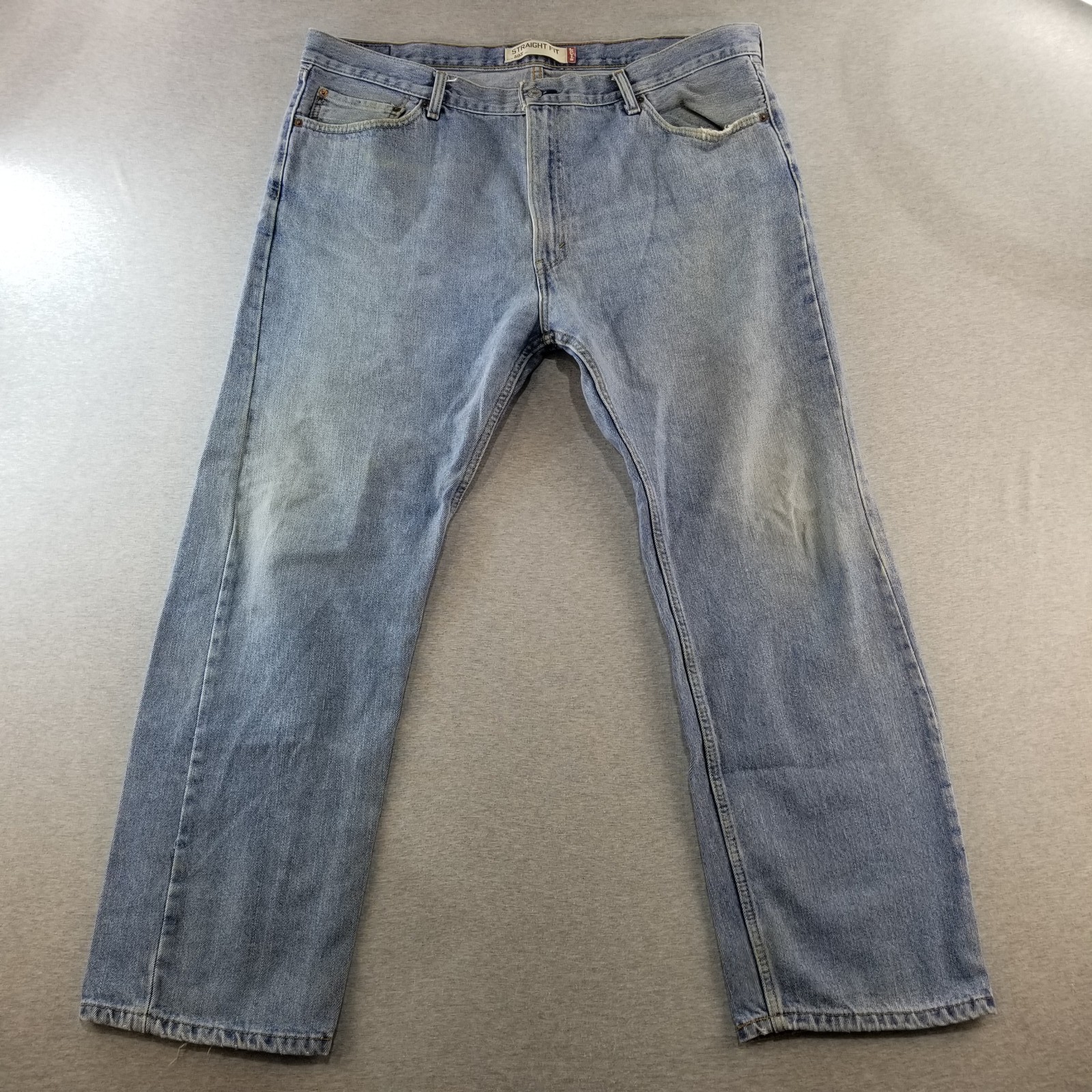 Levi Jeans Men's Sz 42X30 Blue Wash 100% Cotton Quality Strait Quality Workwear