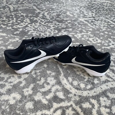 New Nike Unify Strike Size 7 Women s Softball Metal Cleats! BRAND NEW!