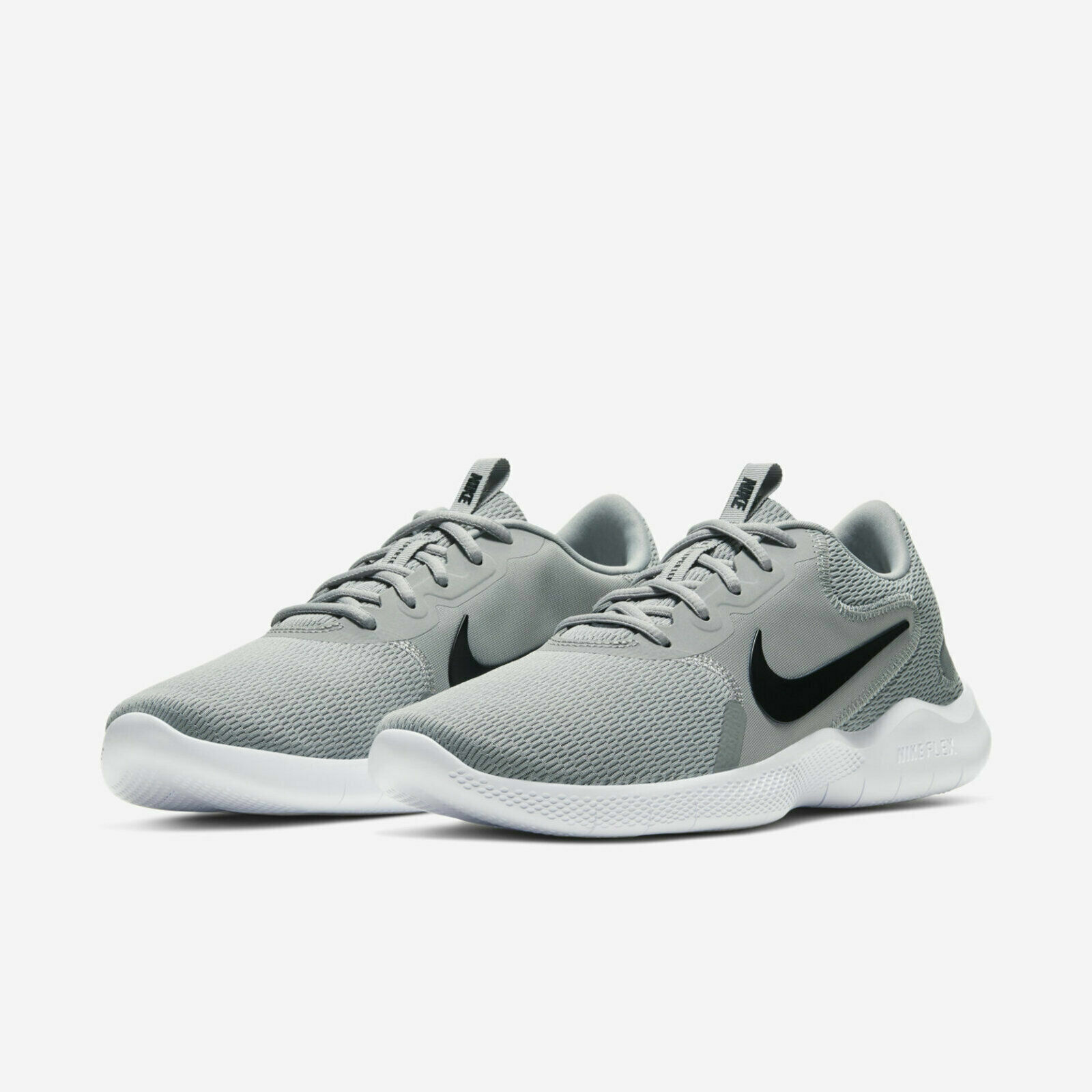 Vision streetwear кеды. Flex 2021 найк. Кроссовки на человеке. Заставка найк. Nike flex run 2021.