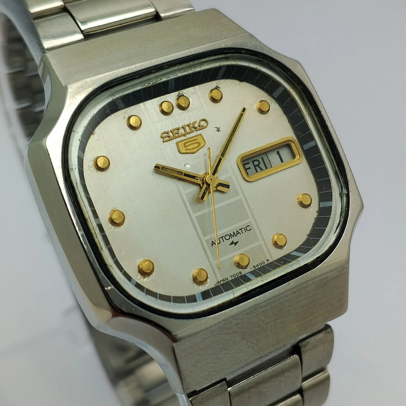 Seiko 5 7009-5290 Automatic Day/Date Vintage Men's Watch Seiko 5 7009-5290 Automatic Day/Date Vintage Men's Watch