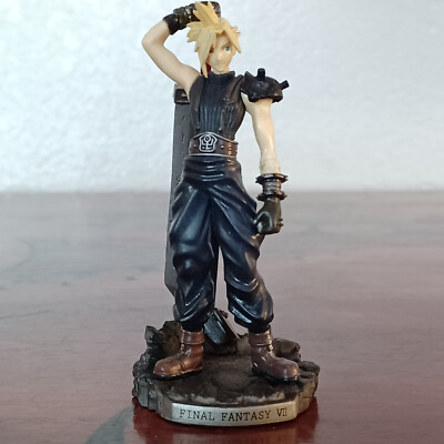 Cloud Final Fantasy VII 10th Anniversary Trading Arts Mini Potion Figure Toy FF7