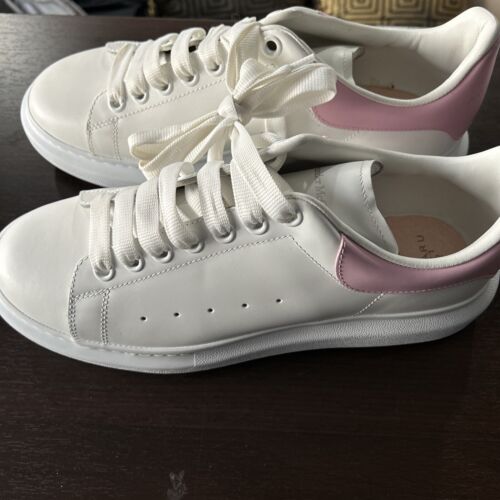Alexander McQueen Men's Oversized Sneakers Size 42 / M8.5 Alexander McQueen Men's Oversized Sneakers Size 42 / M8.5
